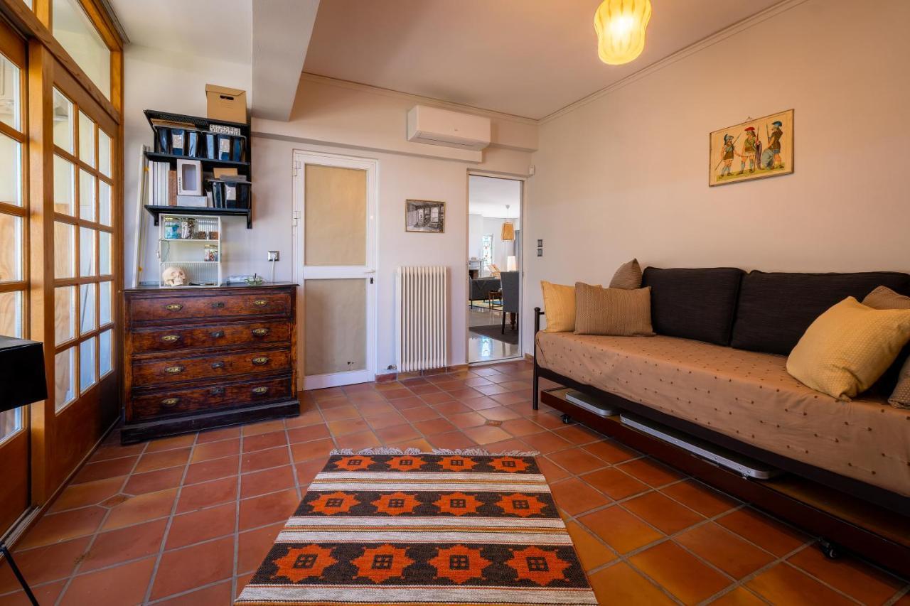 Spacious Apartment In Kavouri Athen Exterior foto